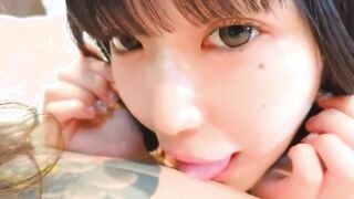 FC2-PPV-4809709 やっぱり生での中出しは最高の蜜の味