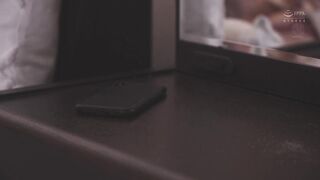 JUL-924 ヌードモデルNTR 上司と羞恥に溺れた妻の衝撃的浮気映像 風間ゆみ