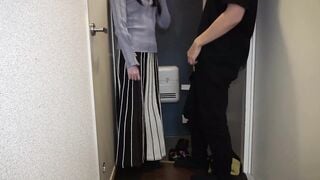 FC2-PPV-4812325 ※初回数量限定500pt※【無修正】【口内射精】毎度おなじみスレンダー美人人妻の自宅をついに公開。旦那が仕事で出かけてる間に・・・[前半]