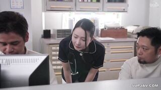 【モザイク破壊】MGOLD-043 性過敏症の看護師をアクメ依存にさせるお漏らし無制限病棟 宮野桜