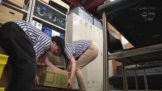 NHDTC-141 バ先のパート人妻に童貞と偽りフェラを頼んだら…仕方なく俺の巨根をしゃぶったくせに久々すぎて濡れまくる使っていないお宝マ○コを日替わりで3人挿しまくる