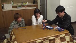 NHDTC-142 こたつの中で彼氏の弟に媚油手マンされ潮吹き絶頂！中出しされた快感が忘れられず何度もチ〇ポイキしたがる発情女