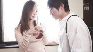 MIAA-369 誘惑的な透けTバックでマンション内をねり歩く昼下がりのデカ尻人妻 篠田ゆう