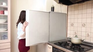 MKD-205 「清楚な素人」感が溢れる丸々とした美尻の五十路妻がAVデビュー 森村真美