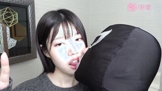 FC2-PPV-4737442C-U 【2作.品 ＋ α】御三家.じ.ょ./.し .大. に通.う./素.朴さ.ありで可愛い色白スレンダー箱.入り.無./垢./乙.女ゆき