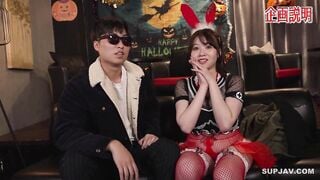 【モザイク破壊】SGKI-057 池袋のハロウィンで見つけたパリピが挑戦！巨乳の彼女が何をされても我慢できれば100万円ノーリアクションゲーム！