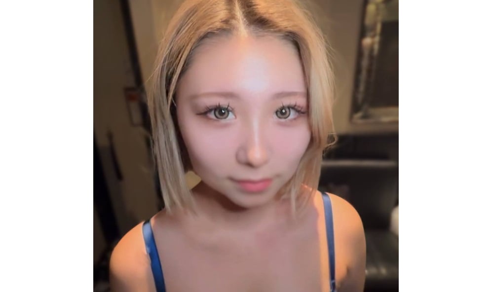 FC2-PPV-4820941 《1/2前1980點》【無】初登東京首日即內射！！舌技最強金髮短髮辣妹小紗娜！！在澄澈粉嫩的裂縫裡大量播種！