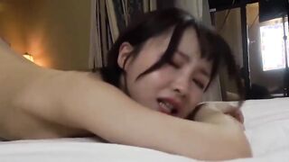 FC2-PPV-4821981 博多でアイドル活動をしていたハタチの愛され系キュートちゃんに言いなりエッチ