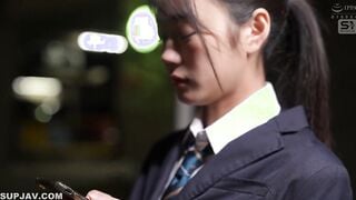 【モザイク破壊】SONE-833 高身長の貧困女学生は小さいおじさん達に群がられ貪られ春を売る。 明日葉みつは