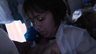 CAWD-909 隣人のゴミ部屋で異臭中年おやじに抜かずの連撃中出し49発で監禁調教孕まされた塩対応メガネ制服女子の末路… 宍戸里帆