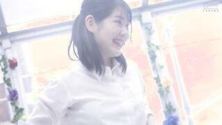 DVMM-331 顔出しMM号 新社会人限定 ザ・マジックミラー 社内カップル交換企画！同僚同士の新卒男女4人組が「連続中出しスワッピング脱出ゲーム」に挑戦！大好きな恋人