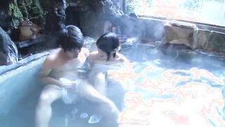 MIST-053 子作り目的で温泉宿にやって来て、どこでもイチャつく若い夫婦を羨ましそうに覗き見ていた仲居（独身）が欲情して嫁よりも先に自分のマ○コに中出ししてほしいと旦