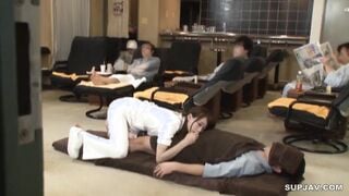 【モザイク破壊】SVDVD-469 羞恥！野外腰砕け！激ヤバ・ビッグバンローターをマ○コに入れて潮吹きアクメデート！11 蓮実クレア