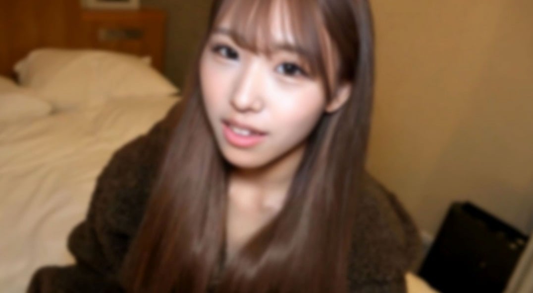 FC2-PPV-4819565 【無】第二彈！可愛臉蛋下隱藏的超強騎乘位令你措手不及…、修長美體盡顯⤴　吞精　潤滑油手交　內射