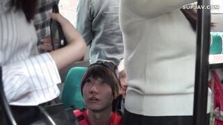 【モザイク破壊】SW-334 通勤途中に働くお姉さん達の大人カラダに悪ガキ供のHなイタズラがエスカレート！路線バスで他の乗客の前でヤッちゃった！！
