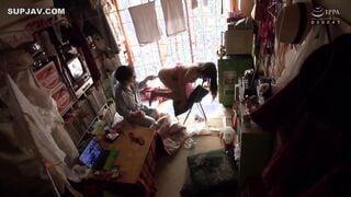 【モザイク破壊】SY-191 真・四畳半 【松○菜々子似】生徒のお母さんが旦那さんには言えないような下品なドMだった件【人妻わかな 31歳】 （素人四畳半生中出し） 城山