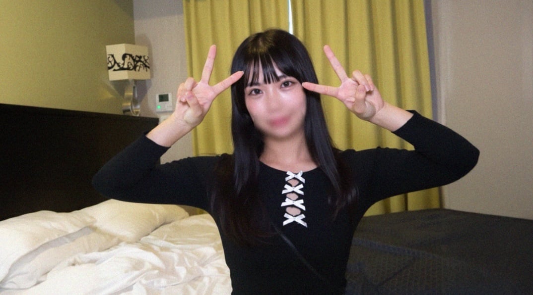 FC2-PPV-4824555 26日前僅需1290點!! 批次購買享50%折扣【最終】※美女與窮牛 [私人獨拍] ※被隻有錢的窮牛召喚