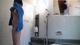 AVOP-350 愛妻寝取られ計画スペシャル二○一七・初夏 「何も知らない人妻を罠に掛けNTR乱交！衝撃の舞台裏も大公開！」篇