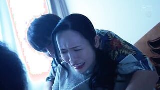 JUR-604 輪●されたくなかったら旦那のチ○ポ当てて見ろ。 沖宮那美