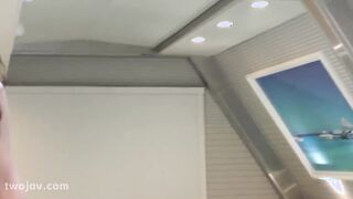 FC2-PPV-4828956 えりかちゃん、ゆうなちゃんまで参加して青空の下で大乱交！えりか女体盛りまで