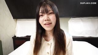 FC2-PPV-4829913 【200本限定.価格】エロすぎ看護専門生はお金目的の出演。そのくせゴム要求してきたので、途中で外してデカ尻パンパンして無責任中出しかまして
