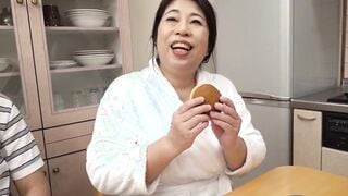 MKD-224 潮吹きの飛距離がハンパない！ 豊満五十路がAVデビュー！ 松島蘭