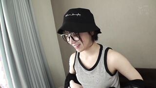 MUFR-004 ただの女友達と一線を越えてしまった日。 ～ちょっとした悪ふざけから、僕たちの友情はセフレ関係へと変化した～（MUFR-004）