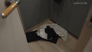 MXGS-1413 終電を逃してしまった小悪魔部下が、妻がいる上司を可愛く下品に誘惑NTR 桜庭ももな