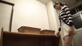 SCPX-143 温泉レポートにやってきた有名女子アナが僕の目の前でまさかのチラ見えポso！（テレビってタオルの下ガチ裸だったんです！！）たまらずガン勃起したち●ぽに興奮