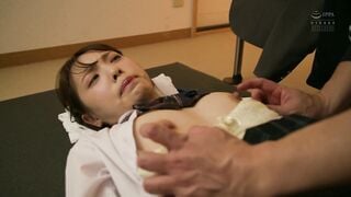 SHKD-995 バスケ部の女子マネージャーは毎日、顧問教師の性処理をさせられています。 白桃はな