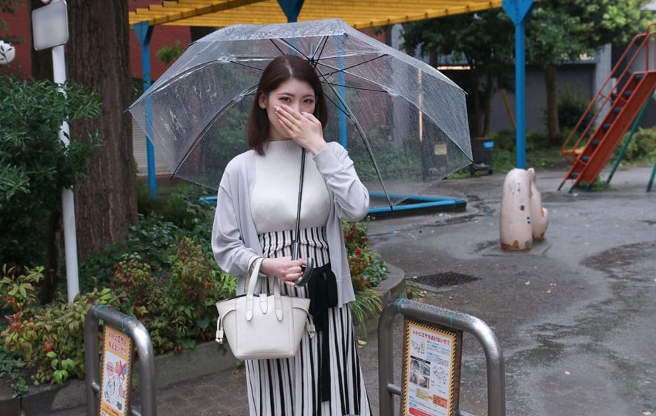 FC2-PPV-4833699 【F罩杯下垂巨乳】溫婉高雅的貴婦人竟擁有超乎想象的性感舌技，敏感度爆表令人慾罷不能的射精影像【老婆倉庫】※附贈評論特典