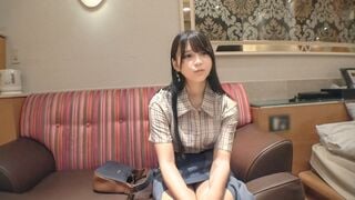 SIRO-5602 【こういうのが一番エロい】【地味めな女の子が隠れ巨乳だった件】大人しそうな顔してチンコ入れたらガンガン喘ぎまくりの地味子ちゃん！Fカップのおっぱいブル