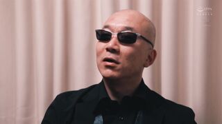 JUR-605 高級クラブの人妻、太客の汗と体液にまみれた、閉店後中出し枕営業―。 愛弓りょう
