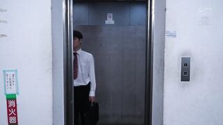 ROYD-288 隣人ガチャUR確定演出。隣に引っ越してきたのはノーブラ乳首ポッチの美乳お姉さん。 百永さりな