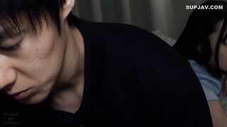【モザイク破壊】EKDV-797 【4K】童貞は幼なじみに奪われました…初めて彼女のできた童貞のボクのためセックスの練習相手になってくれた小生意気な幼なじみ 南日菜乃