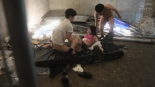 SCOP-897 廃墟に肝試しに来たおバカJ●を、そこに棲んでいた浮浪者達が襲撃！？長らく女体に触れておらず、限界まで飢え切った絶倫ホームレスは若くピチピチの肌に群がり！