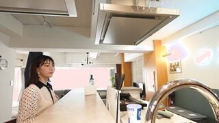 FC2-PPV-4834785 甘えん坊な「ほんわか」天然系スレンダー美女・31歳 透明感ハンパない色白華奢ボディにちんちん勃ちっぱ★中出し×②★あいさん