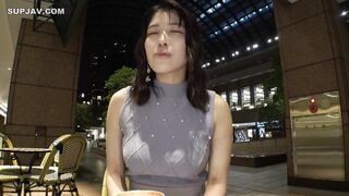 【モザイク破壊】259LUXU-1864 「最近、主人との距離感に迷いがあって…」 揺らぐ夫婦関係に答えを求めて訪れた大人女性。 豊かな包容力と品を纏う美麗人妻が、閉ざし