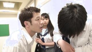 SCPX-153 イジメられっ子の僕に初めて出来た自慢の彼女が目の前で同級生に寝取られる！すがるようにこっちを見ていた彼女はなんども同級生チ○ポを膣内にナマで打ち込まれる