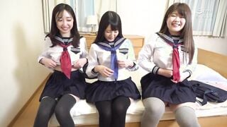 SW-762 イマドキ女子○生からエッチなお誘いを受けた！ありがたくマ○コ頂戴した！カチコチになったチ○ポを柔らかく温かい上下のお口で気持ちよくしてくれるエッチテクニック