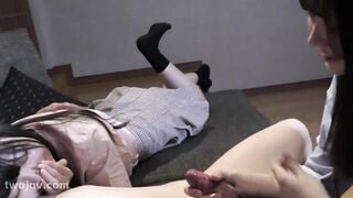 FC2-PPV-4836407 特典 ⑥えりかちゃん美桜ちゃん究極の３P合体前編