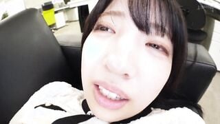 SMOK-031 【剛毛舐めセクハラ】残業中のオフィスで二人きり、無自覚ハミ毛で上司ち○ぽを勃起させムレムレジャングルま○こ舐めで何度もイカされる新人むっちり部下OL 一