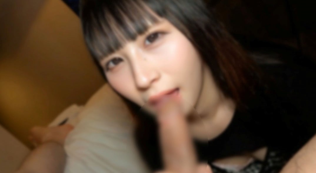 FC2-PPV-4838166 【無】清純系黑髮美女！水汪汪的眼睛始終仰視著口交的模樣可愛過頭！齊劉海！明明這麼可愛卻被變態吞下　中出　※特