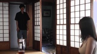 JUR-645 汗ほとばしる人妻の圧倒的な腰振りで、僕は一度も腰を動かさずに中出ししてしまった。 神宮寺ナオ