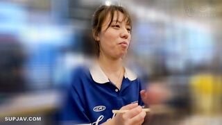 SIMP-014 純粋かつマゾヒズム。いたいけなセフ女、晒します。面食いスポーティー女子.飴と鞭でマ●コびしょ濡れ.美尻を腫らすハードスパンキング.不合意中出しにショック