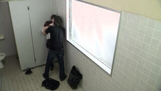 T28-341 女子校生公衆トイレ待ち伏せ中出しレプ