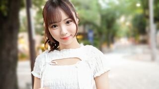 [Destrucción de mosaico] SIRO-5593 ¡El arma definitiva escondida por una hermosa niña con cara de bebé es una polla enorme! ¡El agua que sale es como un aspersor! ¡Incluso con eso, las furiosas llamas del hombre no pueden extinguirse! ! [Primer disparo]