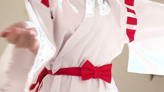 DOCD-082 激熱カップルと影絵で遊ぼう！ドキドキNTR早着替えシルエットクイズ！女子大生彼女のコスプレを彼氏は正解する事ができるのか！？失敗したらデカチン即ハメ連続
