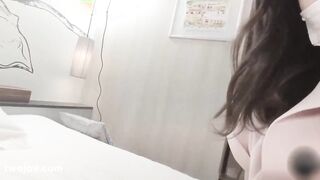 FC2-PPV-4852530 清楚で可愛い未来の看護師さんとナースコスで人生初の生ハメ口内射精に挑戦！
