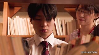 【モザイク破壊】IPZZ-749 毎朝電車の端の席で読書をしている清楚美人お姉さんがM男を痴女って弄ぶ特殊性癖の持ち主だったなんて… 愛才りあ